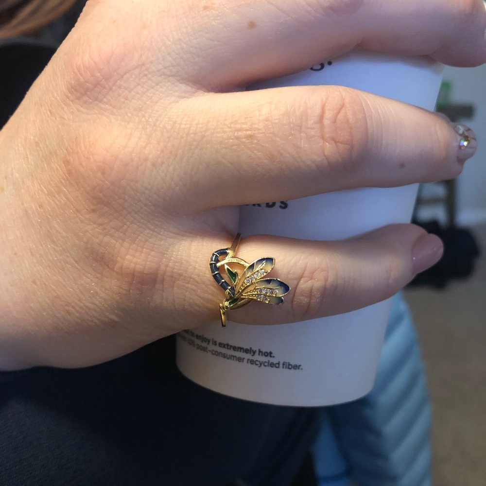 delicate dragonfly ring - Picture 3 of 3